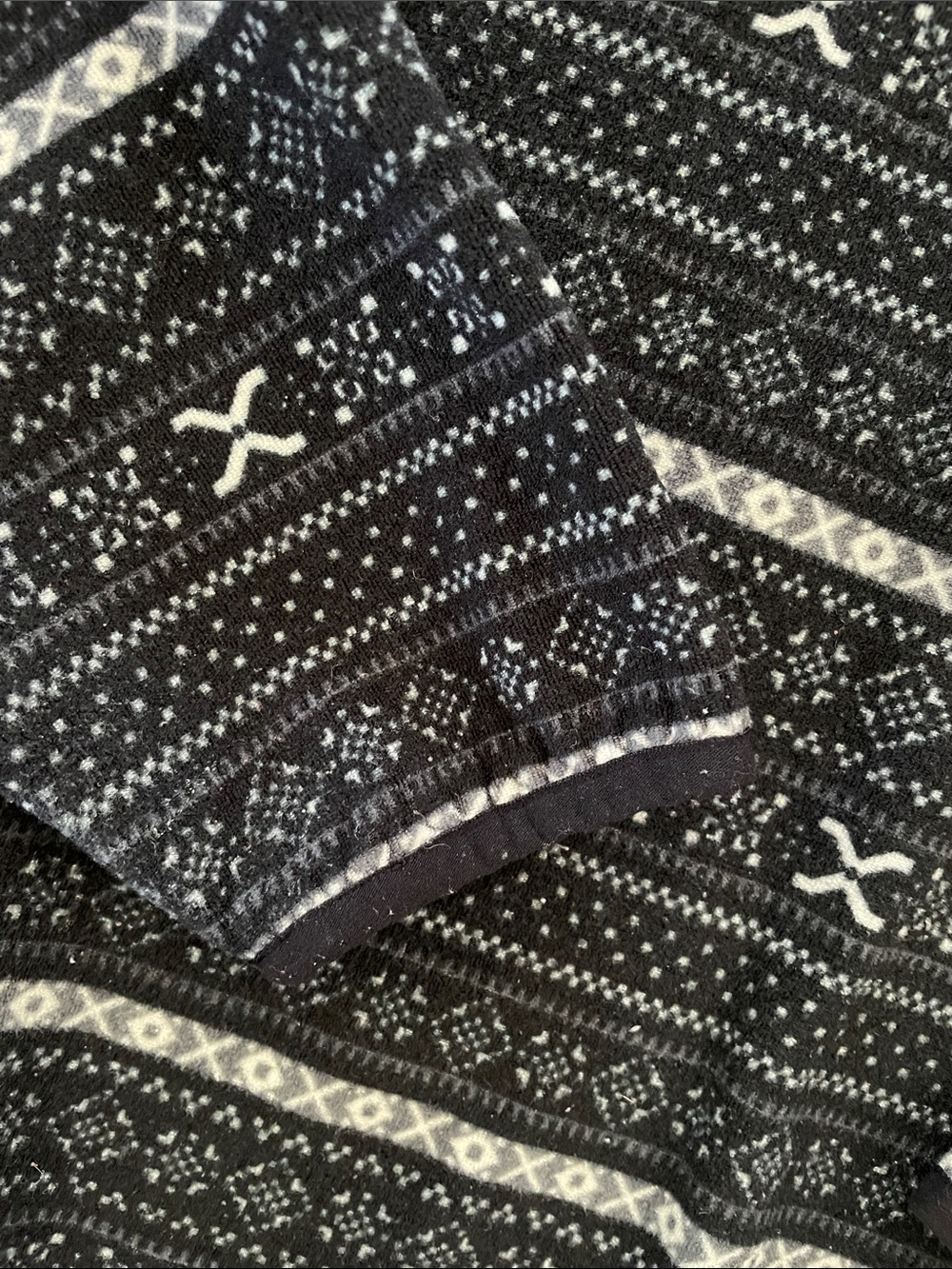 JACHS Patterned Quarter-Zip Sweater - Picture 4 of 10